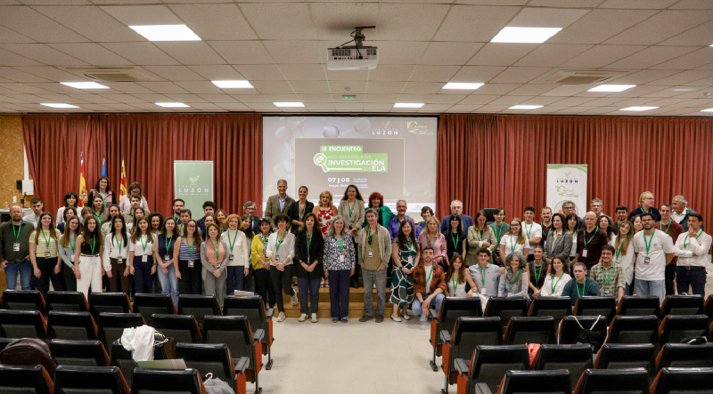 Foto de grupo de los participantes en el III Encuentro de la Red Española de Investigación en ELA